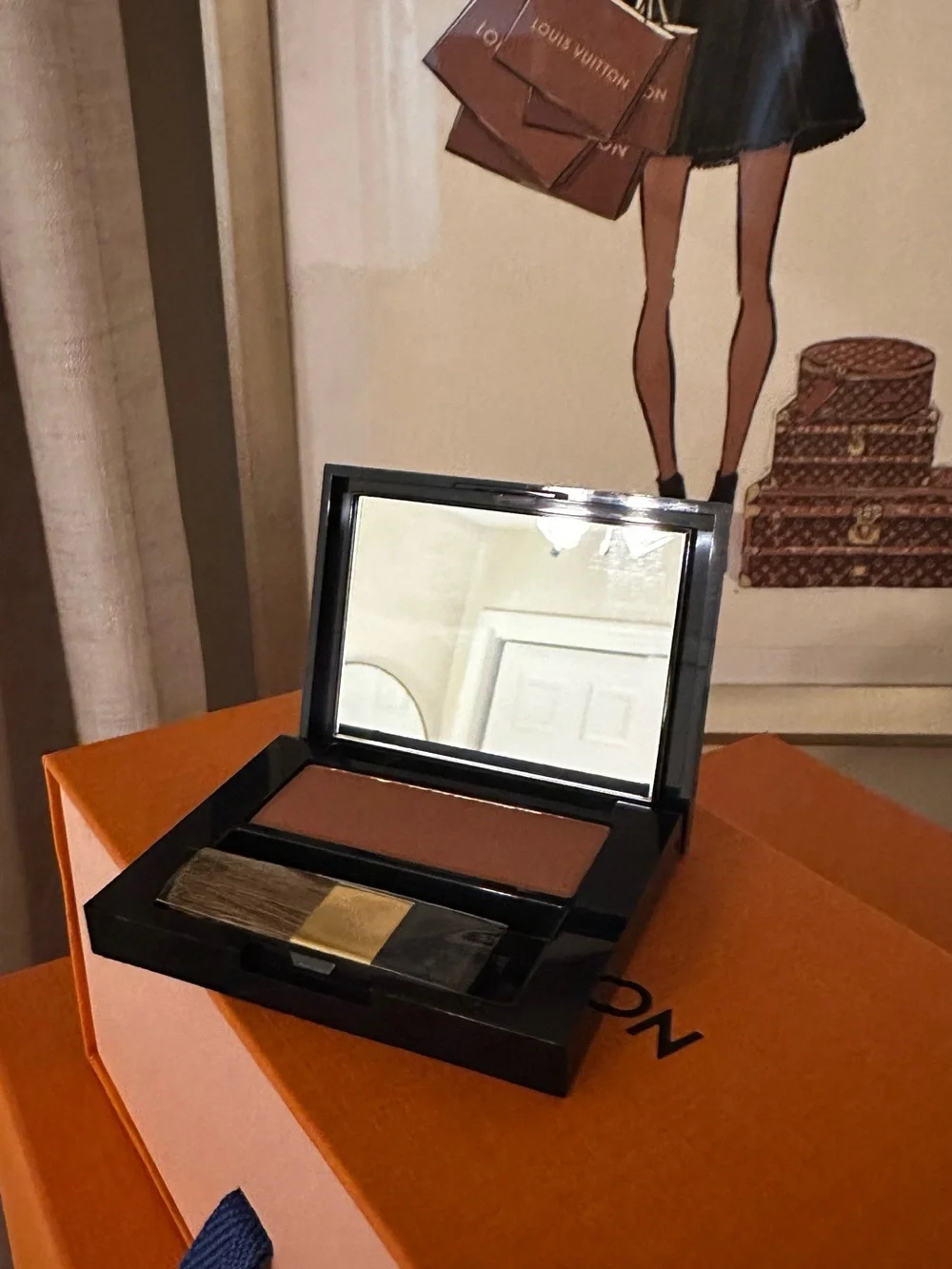 Ester Lauder Bronzer Blush Compact in Warm Tan - size 3x2